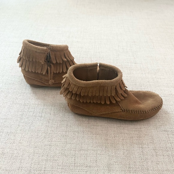 Minnetonka Double Fringe Bootie Size 12 - Picture 2 of 6